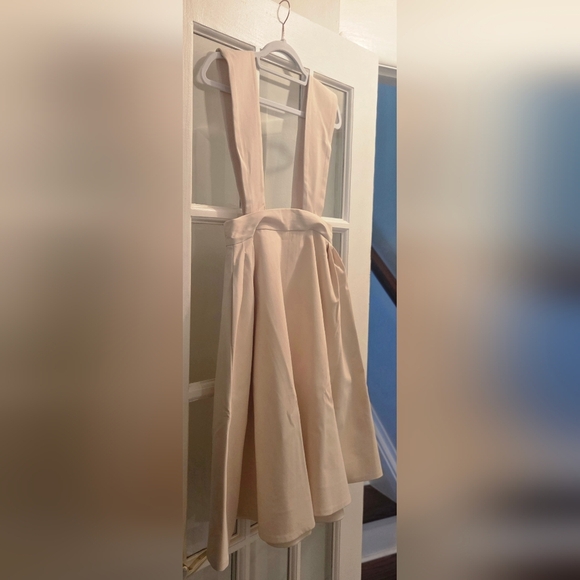 Aleeza Marci Elegant Cream A-Line Skirt With Detachable Straps- Flowy!! - Picture 7 of 11